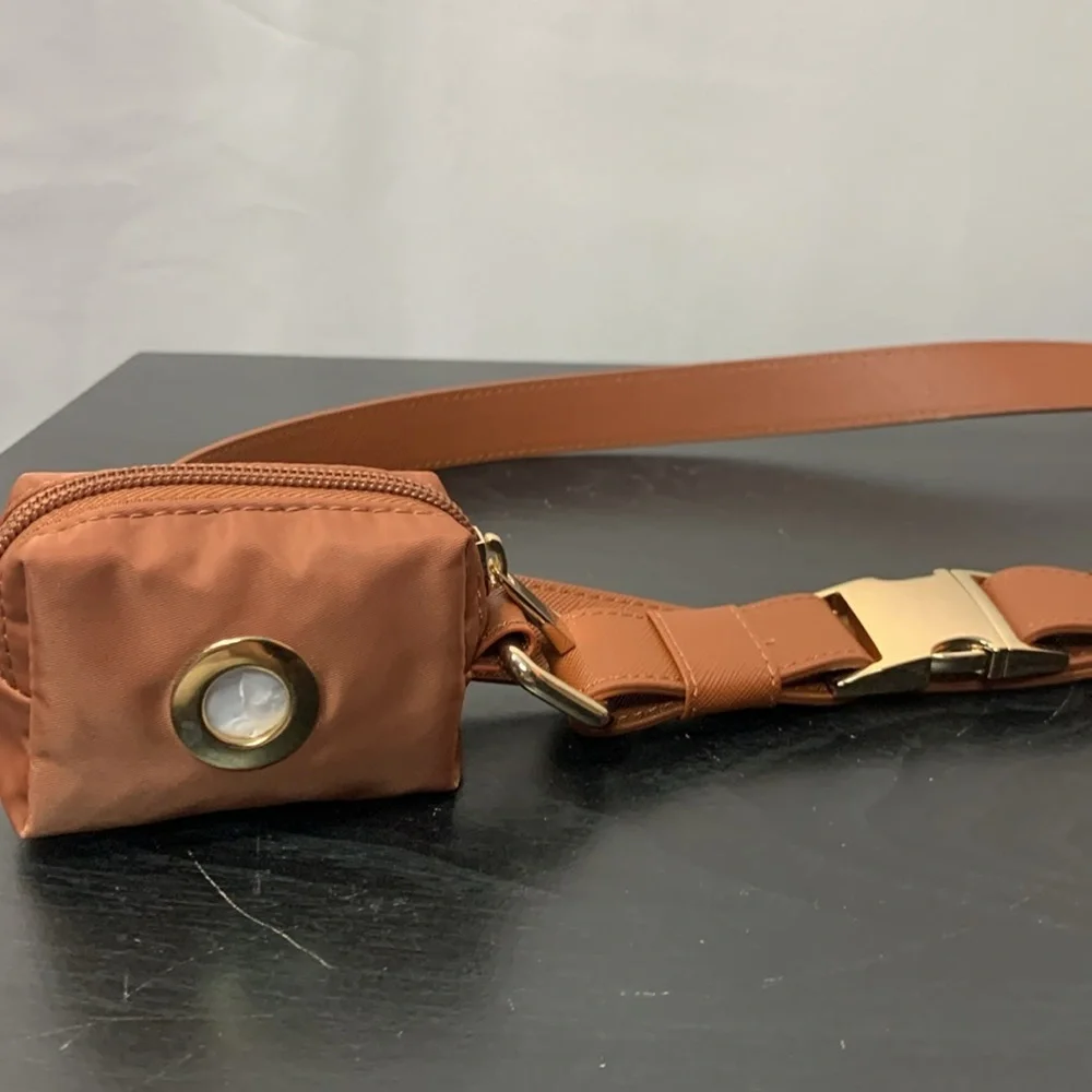 Express Tan Faux Leather 58” Dog Leash and Bag Set- NWT